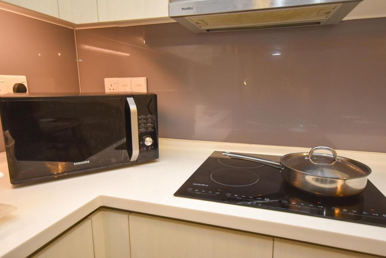 Suasana Residence By Nest Home جوهر بهرو المظهر الخارجي الصورة