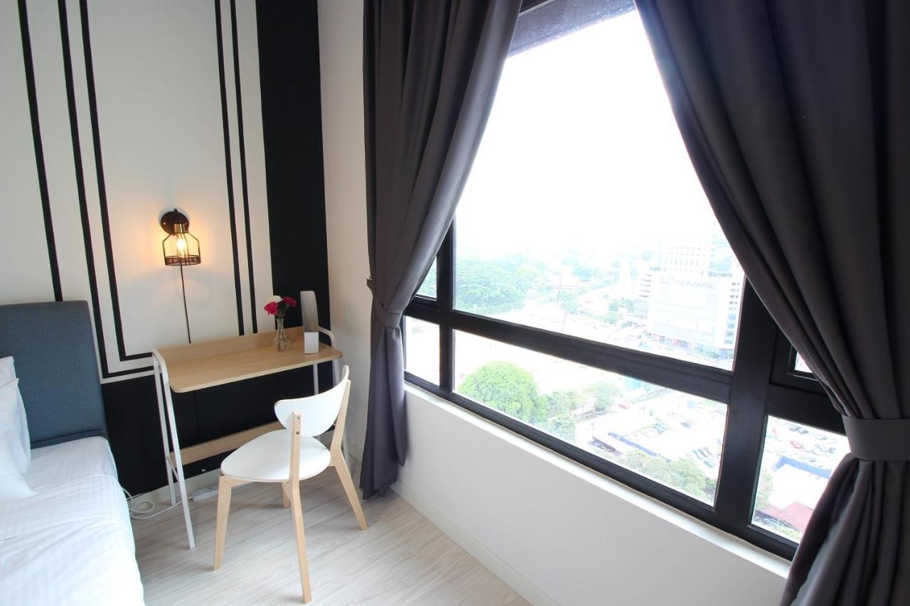 Suasana Residence By Nest Home جوهر بهرو المظهر الخارجي الصورة